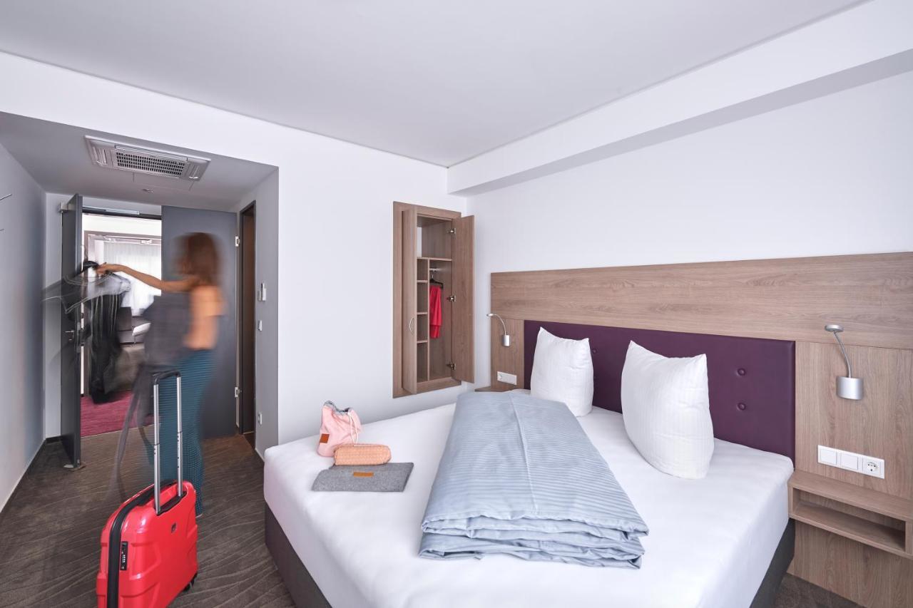 Hotel New In Gaimersheim Kültér fotó